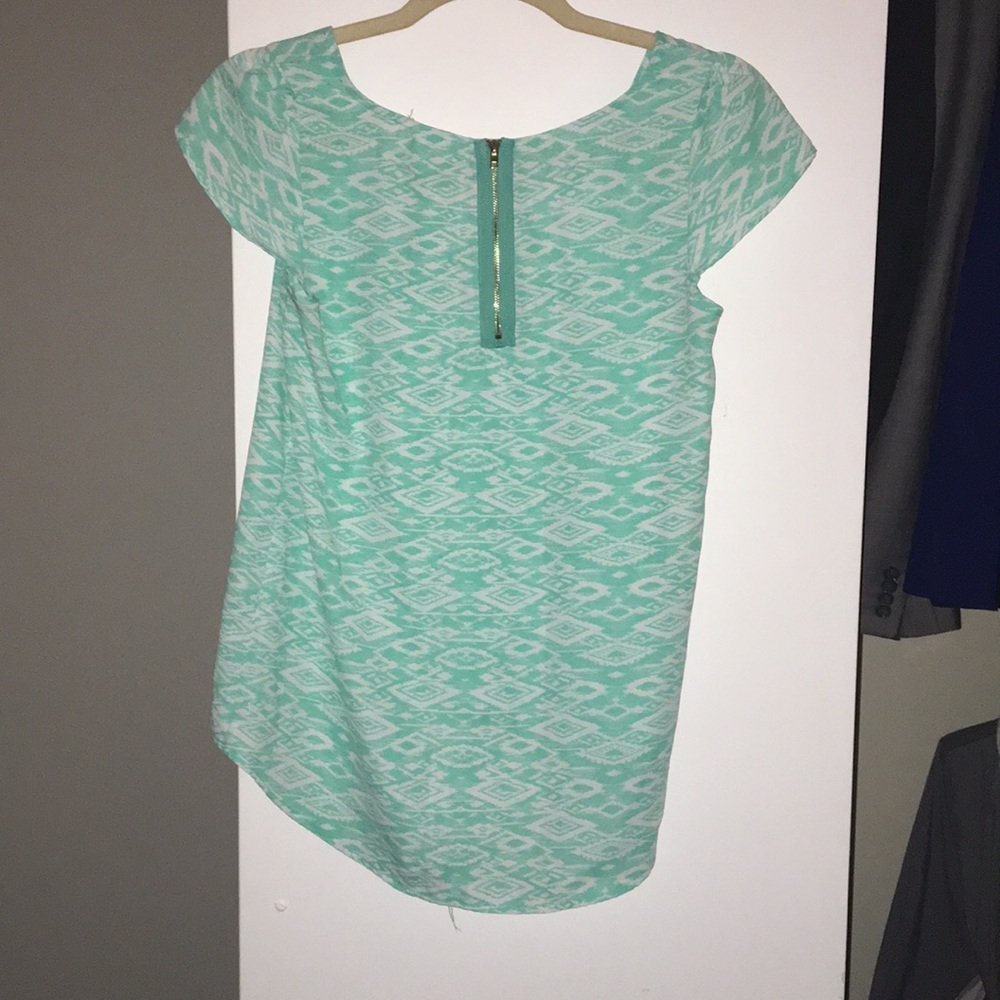 Shirt - Picture 2 of 2